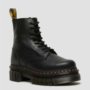 Dr. Martens Audrick boots US 6/UK 4